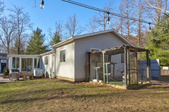 13225 East Road, Montrose, MI 48457