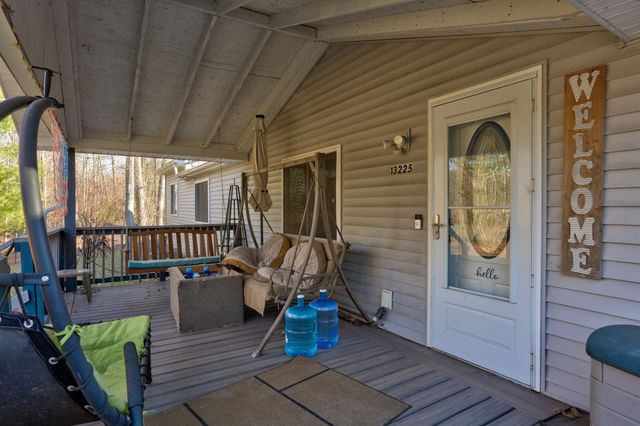 13225 East Road, Montrose, MI 48457