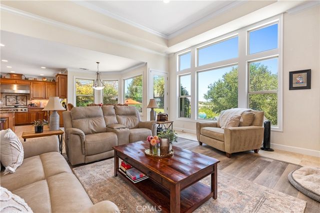 2045 Vista De La Vina, Templeton, CA 93465