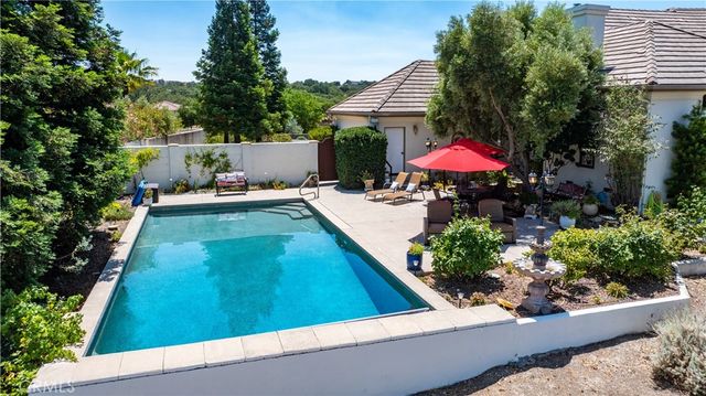 2045 Vista De La Vina, Templeton, CA 93465