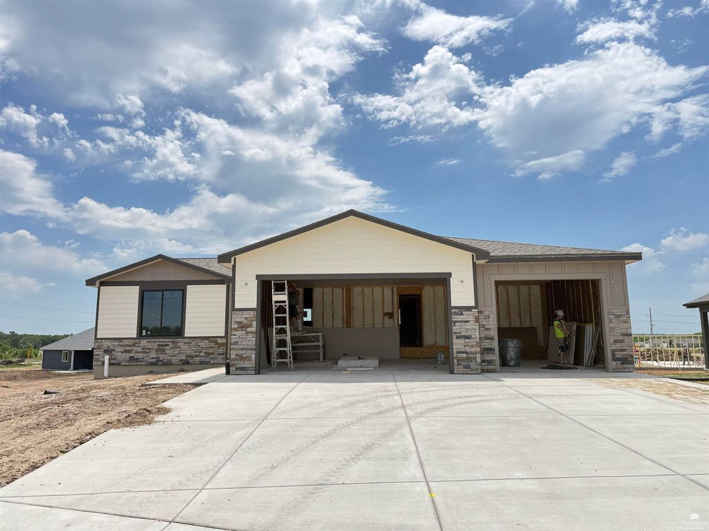 9166 Camp Court, Manhattan, KS 66502