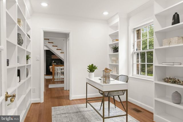5193 WATSON ST NW, Washington, DC 20016