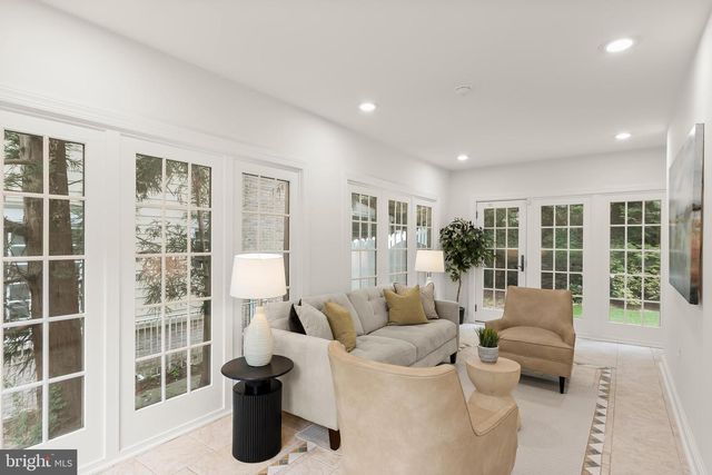 5193 WATSON ST NW, Washington, DC 20016