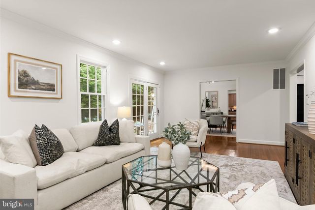 5193 WATSON ST NW, Washington, DC 20016