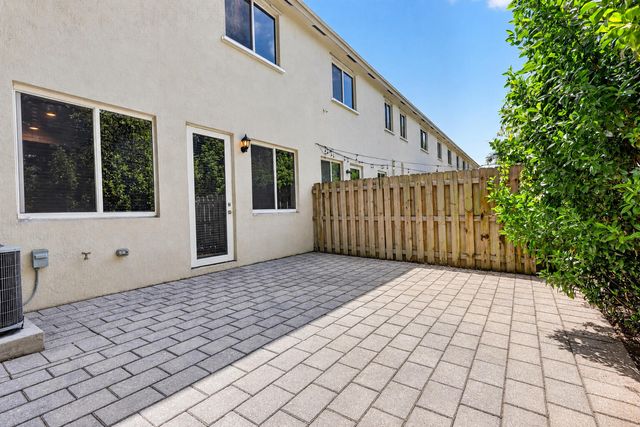 1339 NW 208TH Terrace, Miami Gardens, FL 33169
