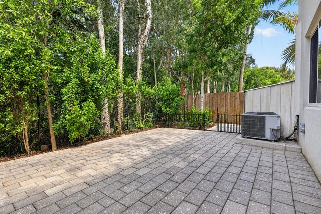 1339 NW 208TH Terrace, Miami Gardens, FL 33169