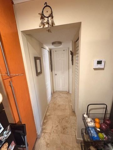 2008 Jackson St E10, Hollywood, FL 33020