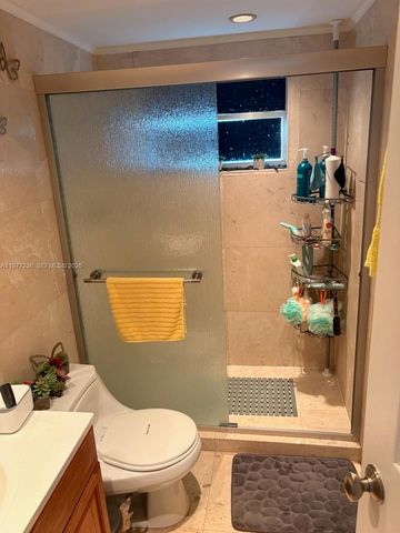 2008 Jackson St E10, Hollywood, FL 33020