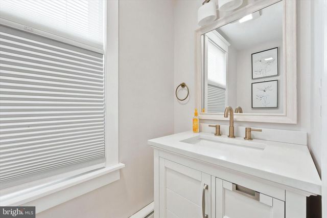 204 HARDING AVE, Havertown, PA 19083