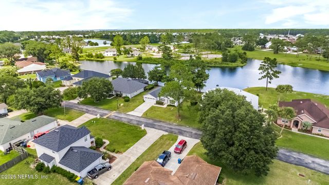15757 JIM Court, Jacksonville, FL 32218