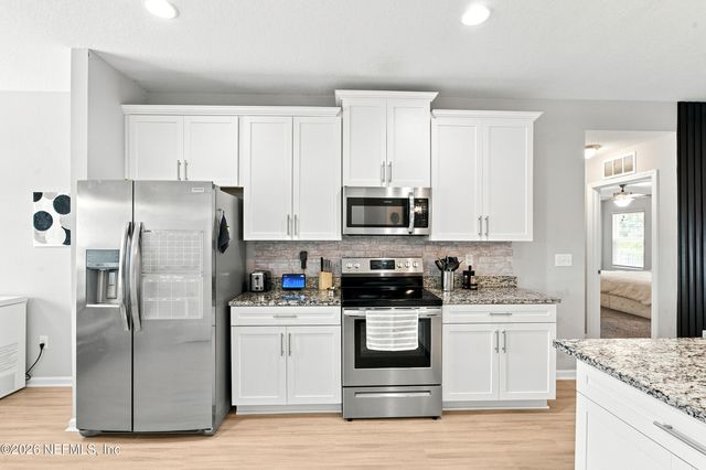 15757 JIM Court, Jacksonville, FL 32218