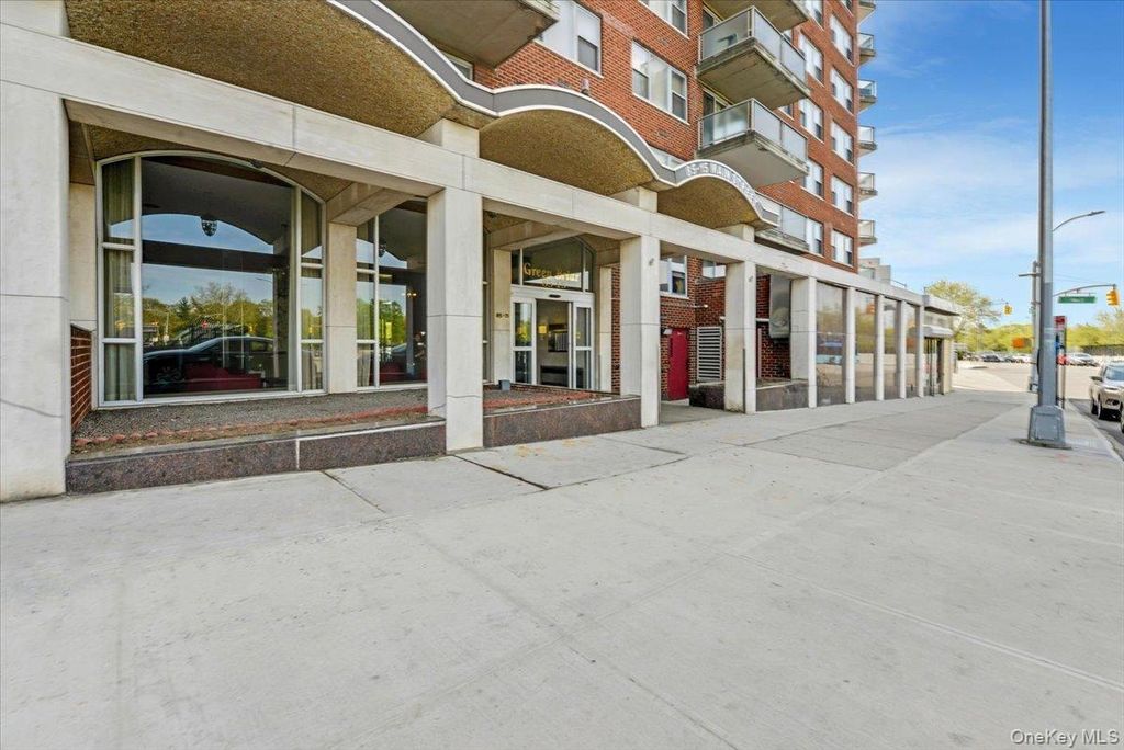 85-15 Main Street 12J, Briarwood, NY 11435 — exterior
