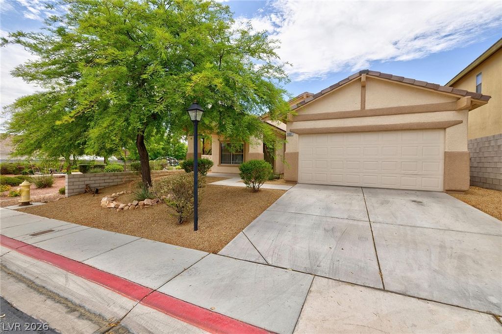 9001 Teetering Rock Avenue, Las Vegas, NV 89143 — exterior