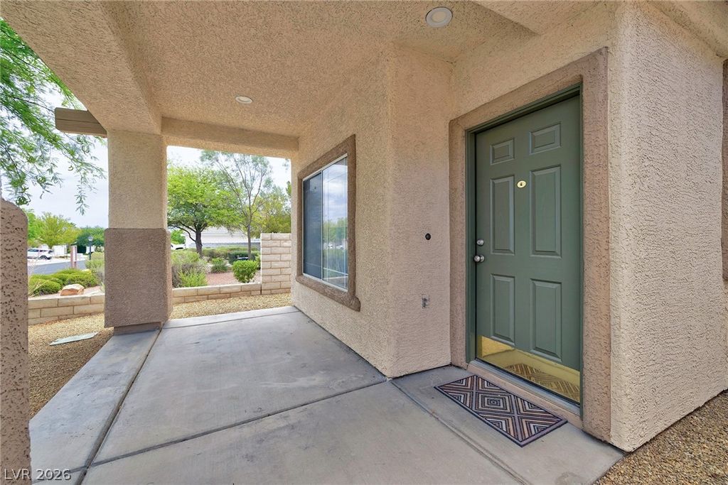 9001 Teetering Rock Avenue, Las Vegas, NV 89143 — photo 4