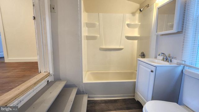 1303 NEWPORT GAP PIKE, Wilmington, DE 19804