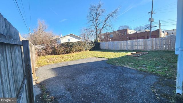 1303 NEWPORT GAP PIKE, Wilmington, DE 19804