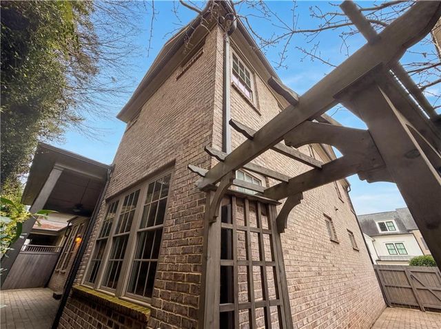 1803 Kent Avenue, Atlanta, GA 30338