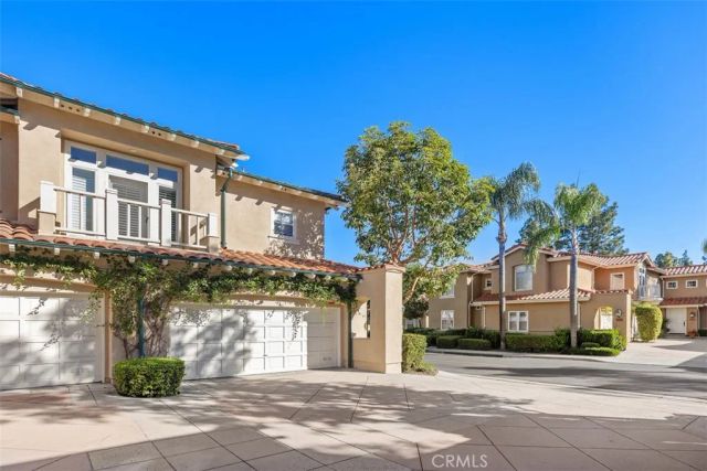 2482 Tequestra, Tustin, CA 92782