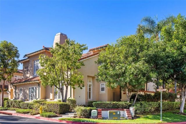 2482 Tequestra, Tustin, CA 92782