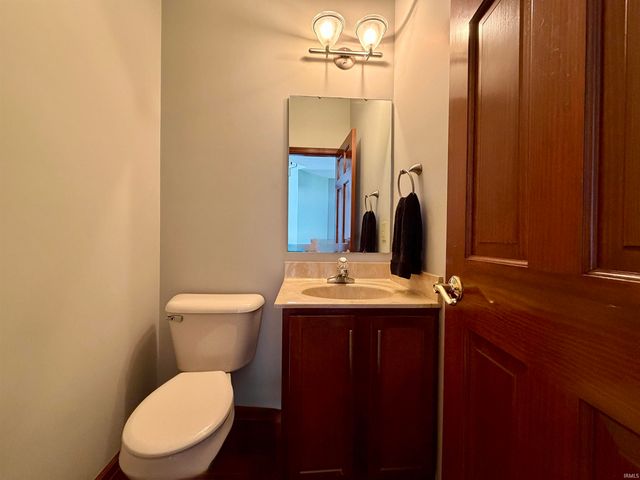 6272 Silver Moon Court, Indianapolis, IN 46259