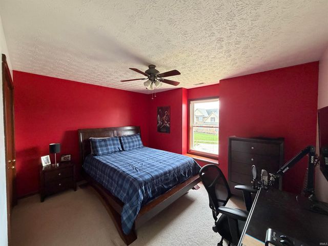 6272 Silver Moon Court, Indianapolis, IN 46259