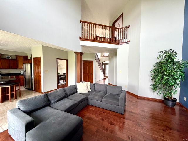 6272 Silver Moon Court, Indianapolis, IN 46259