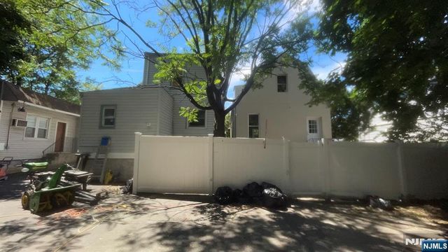 322 Cortlandt Street, Belleville, NJ 07109