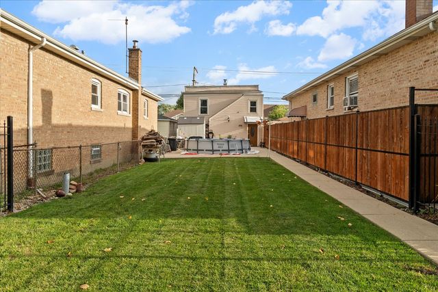 3711 W 56th Place, Chicago, IL 60629