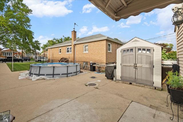 3711 W 56th Place, Chicago, IL 60629