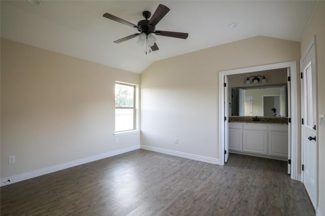 901 N Barrett Avenue, Denison, TX 75020