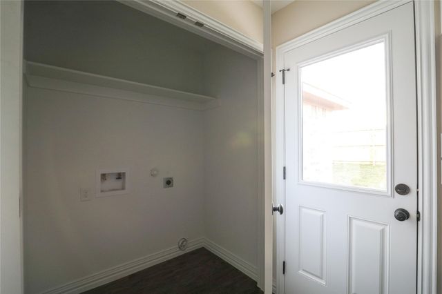 901 N Barrett Avenue, Denison, TX 75020