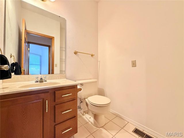 1217 Trailwood Court, O'fallon, IL 62269