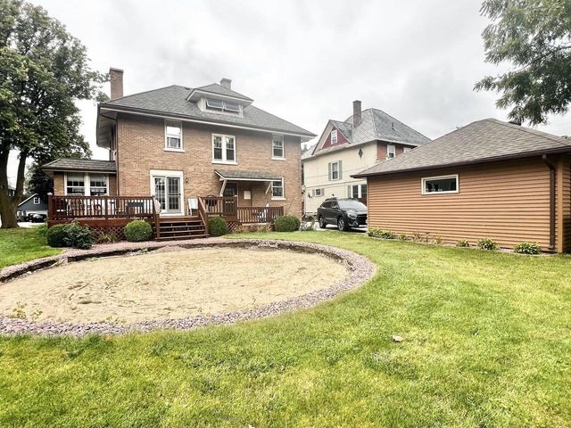 322 W 3rd Street, Beaver Dam, WI 53916