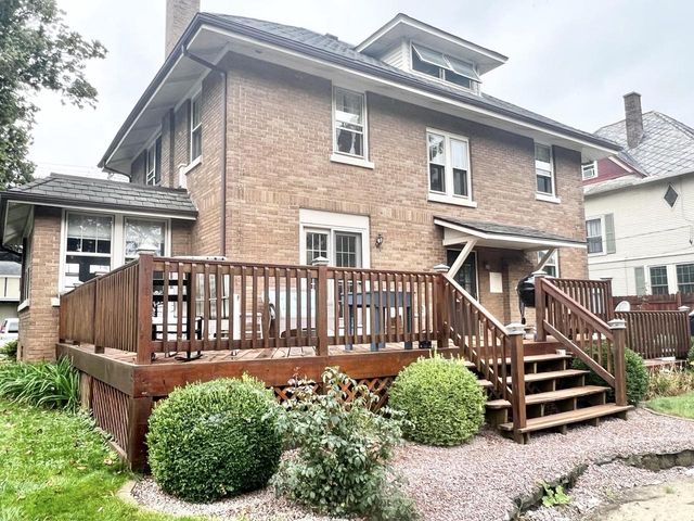 322 W 3rd Street, Beaver Dam, WI 53916
