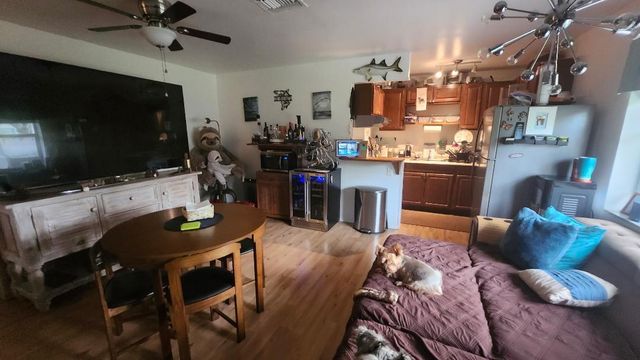 8576 Sunset Drive 1, Palm Beach Gardens, FL 33410