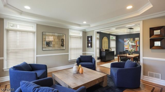 734 Woodland Ave, Westfield Town, NJ 07090
