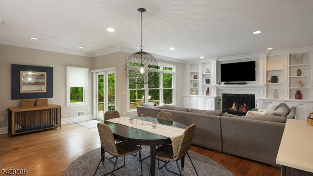 734 Woodland Ave, Westfield Town, NJ 07090