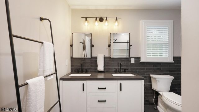 734 Woodland Ave, Westfield Town, NJ 07090
