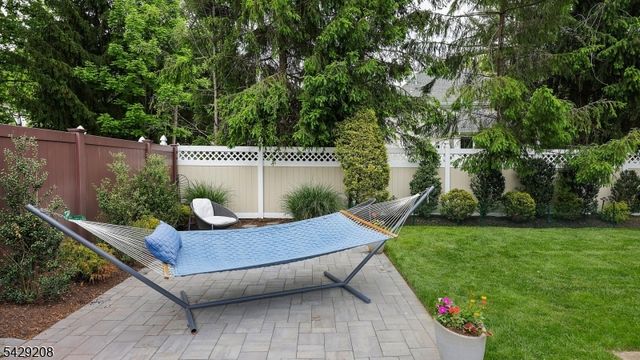 734 Woodland Ave, Westfield Town, NJ 07090