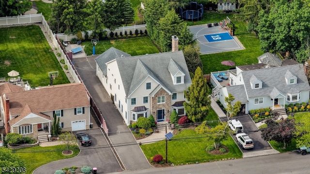 734 Woodland Ave, Westfield Town, NJ 07090