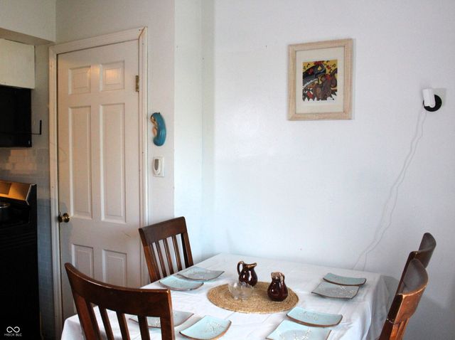 1945 N Goodlet Avenue, Indianapolis, IN 46222