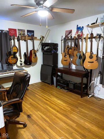 1945 N Goodlet Avenue, Indianapolis, IN 46222