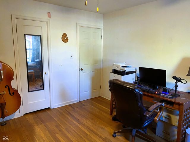 1945 N Goodlet Avenue, Indianapolis, IN 46222