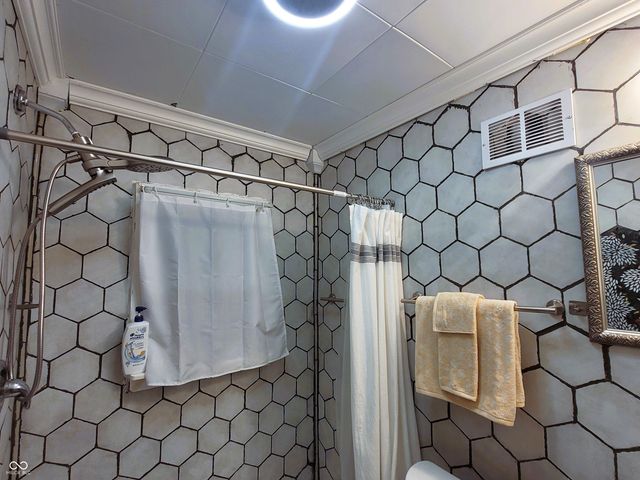 1945 N Goodlet Avenue, Indianapolis, IN 46222