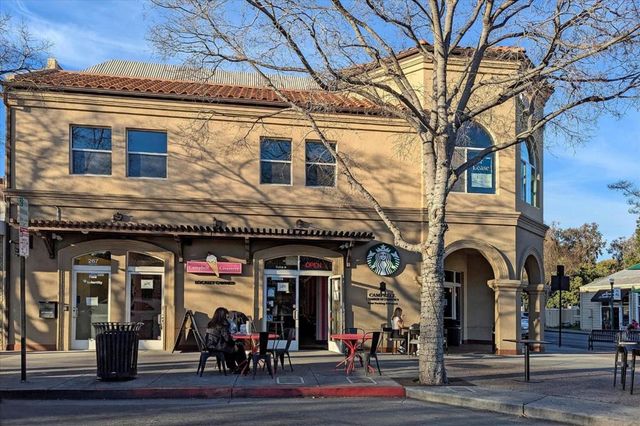 133 Union Avenue F, Campbell, CA 95008