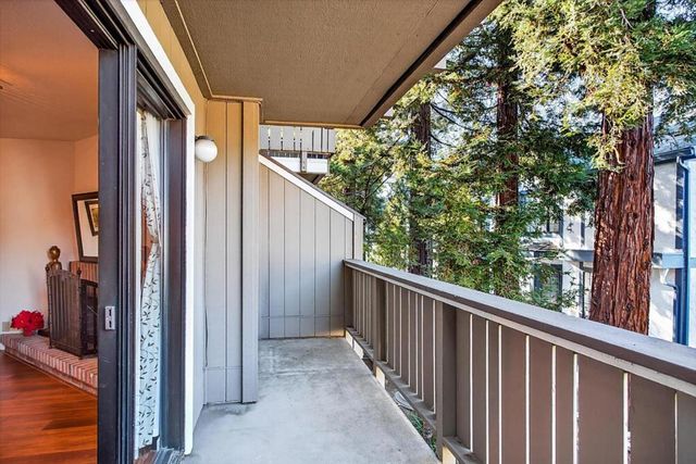 133 Union Avenue F, Campbell, CA 95008