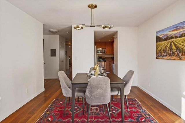 133 Union Avenue F, Campbell, CA 95008