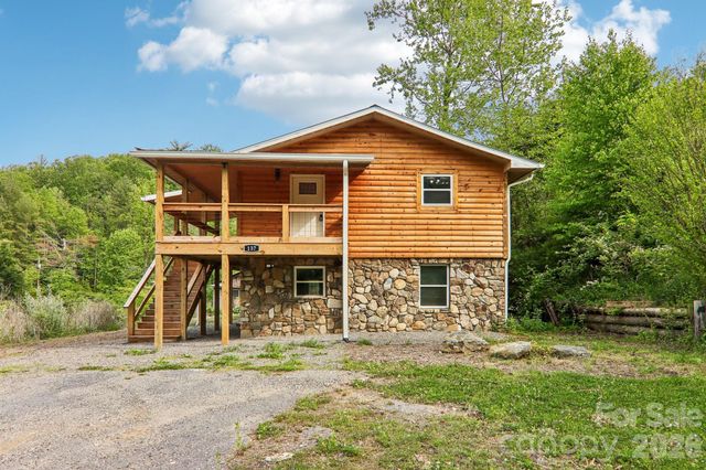 137 Red Maple Lane, Burnsville, NC 28714