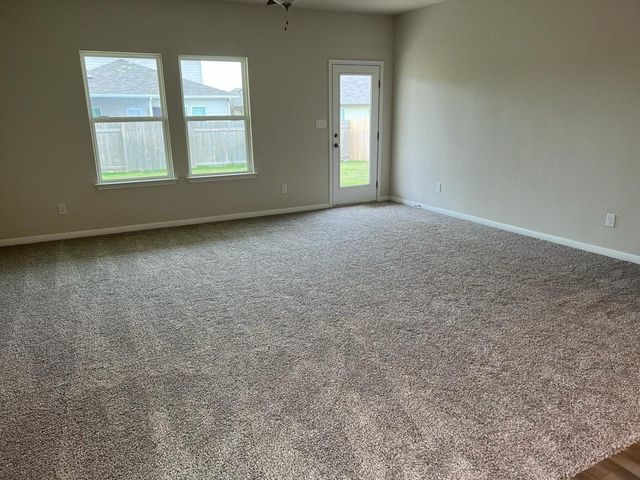 403 Osier Pass WAY, Hutto, TX 78634