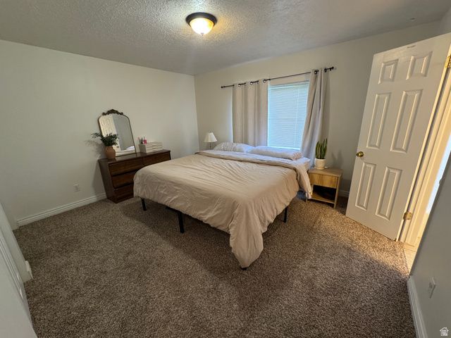 4244 WESTLAKE DR, Roy, UT 84067